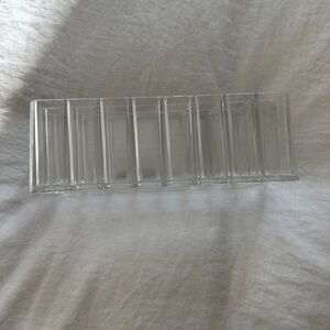 Acrylic lipstick storage